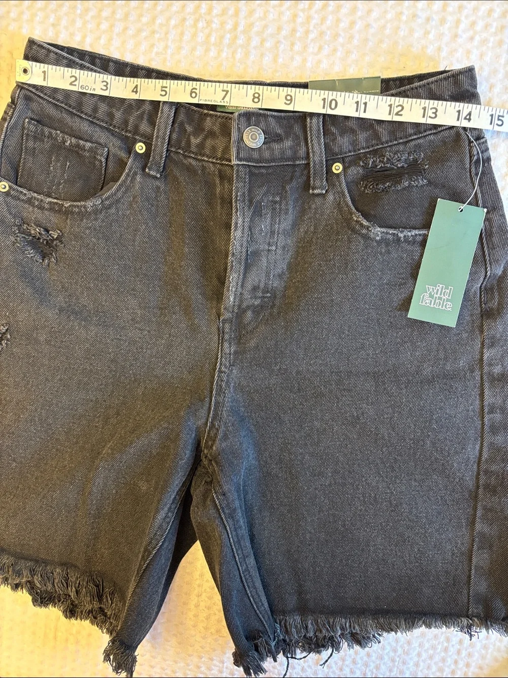 NEW! wild fable Size 6/28 High-Rise Black Frayed-Hem Denim Bermuda Shorts Jorts